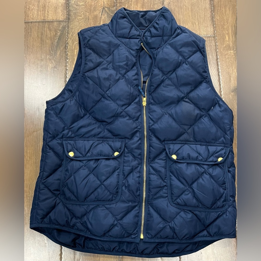 Woolrich Navy Quilted Vest with Gold-Tone Hardware